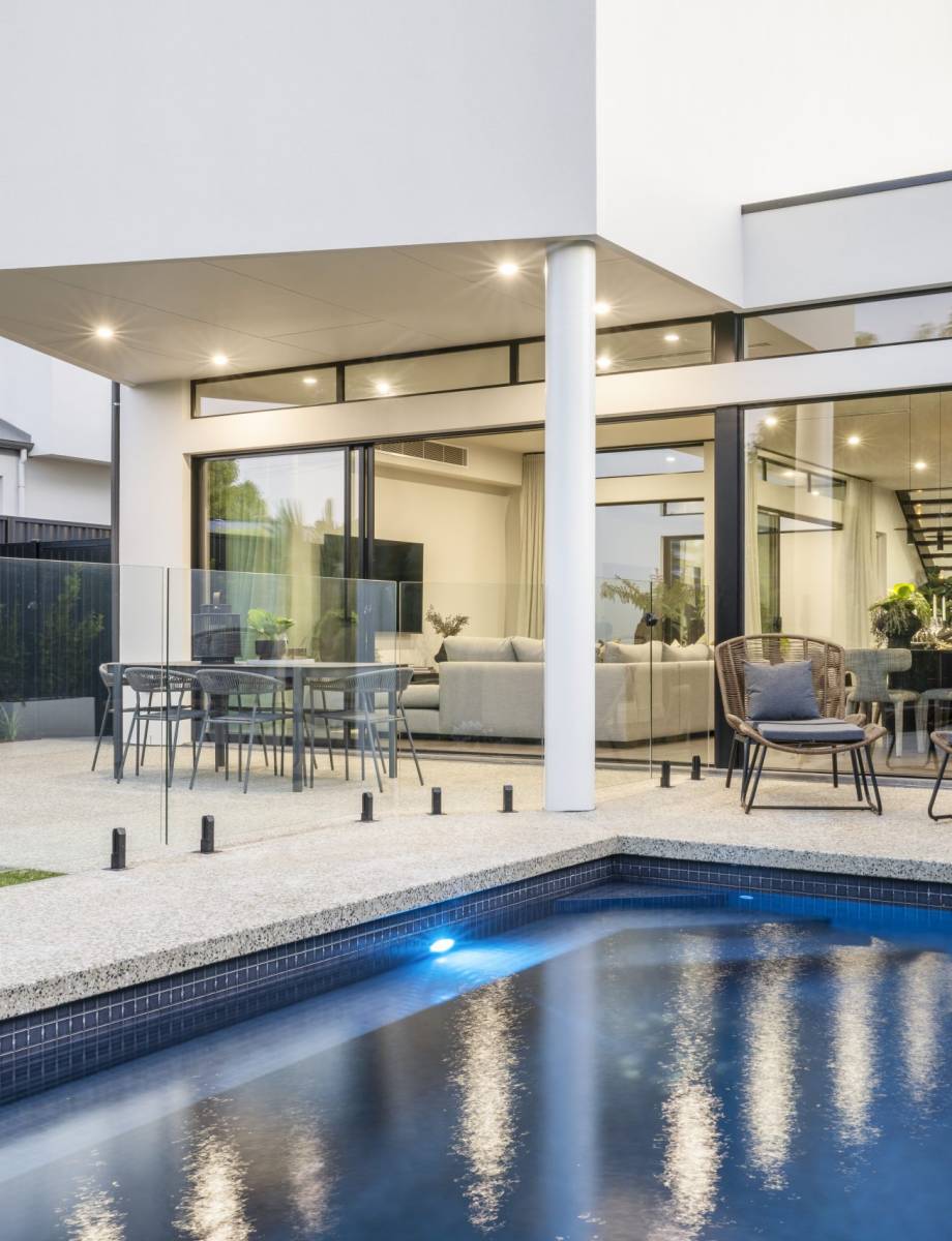 6A-Hamilton3-scaled-1